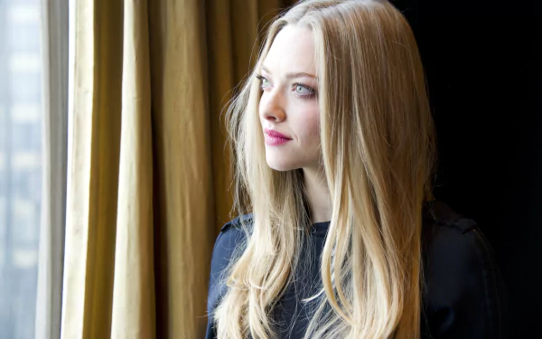 Celebrity Amanda Seyfried HD Desktop Wallpaper | Background Image