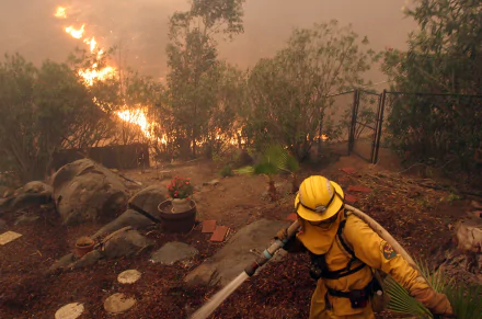 man firefighter HD Desktop Wallpaper | Background Image