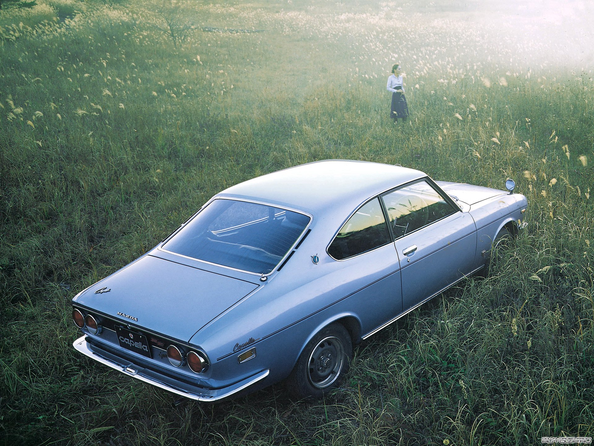 Download Vehicle Mazda Capella HD Wallpaper