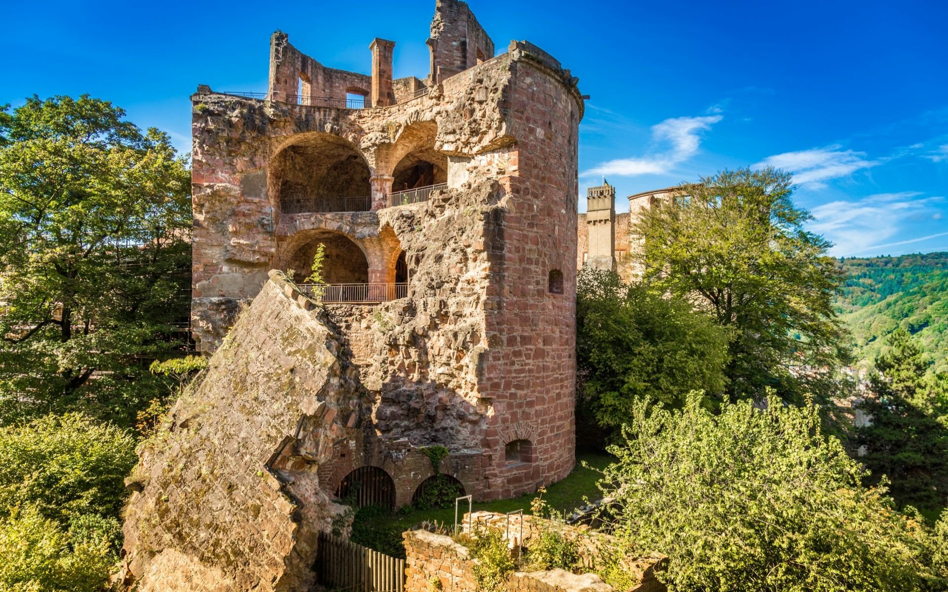 Download Man Made Heidelberg Castle HD Wallpaper