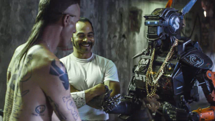 Ninja (Chappie) Watkin Tudor Jones Jose Pablo Cantillo Yankie / Amerika movie Chappie HD Desktop Wallpaper | Background Image