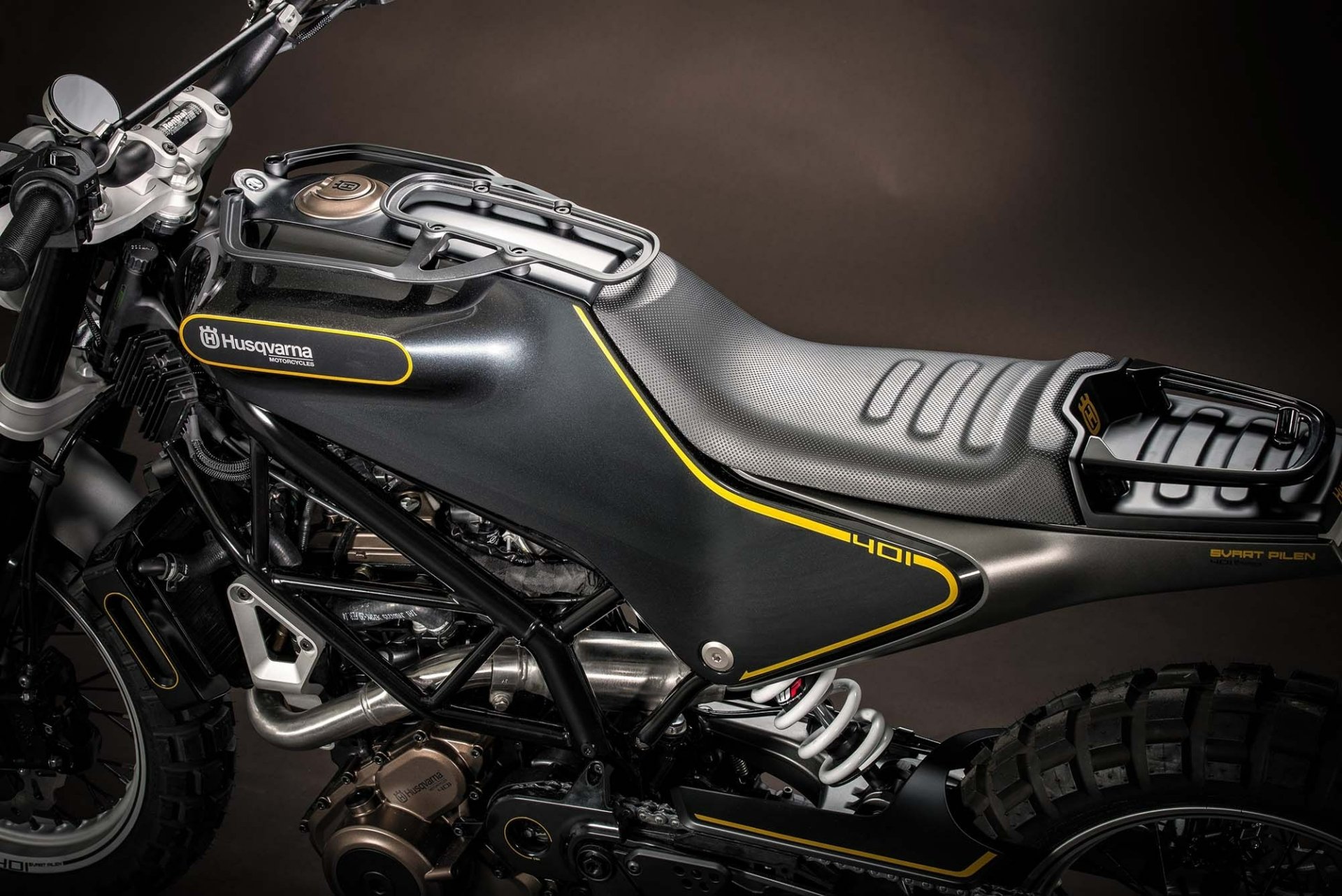 Download Vehicle Husqvarna HD Wallpaper