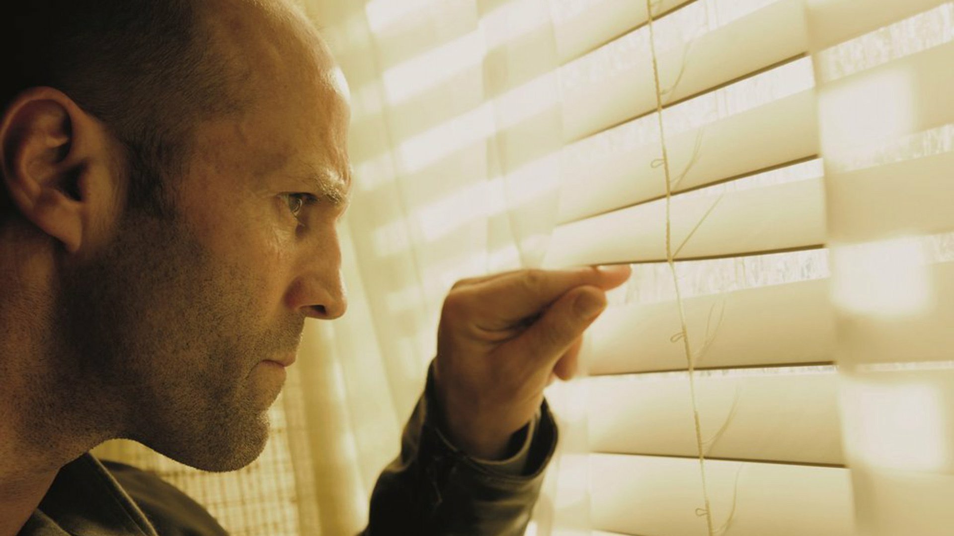 Download Jason Statham Movie Wild Card HD Wallpaper