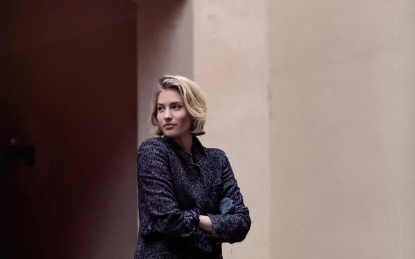 woman Zanita Whittington HD Desktop Wallpaper | Background Image