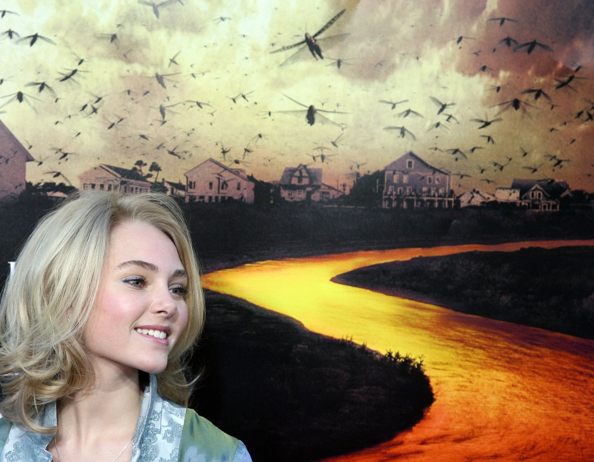 Download Celebrity Annasophia Robb HD Wallpaper