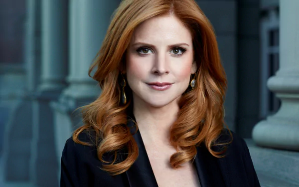 woman Sarah Rafferty HD Desktop Wallpaper | Background Image