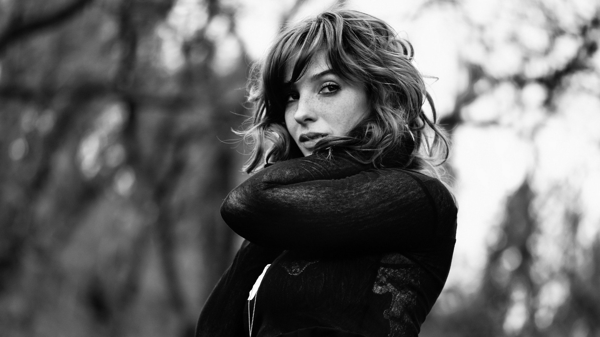 Download Woman Vica Kerekes HD Wallpaper