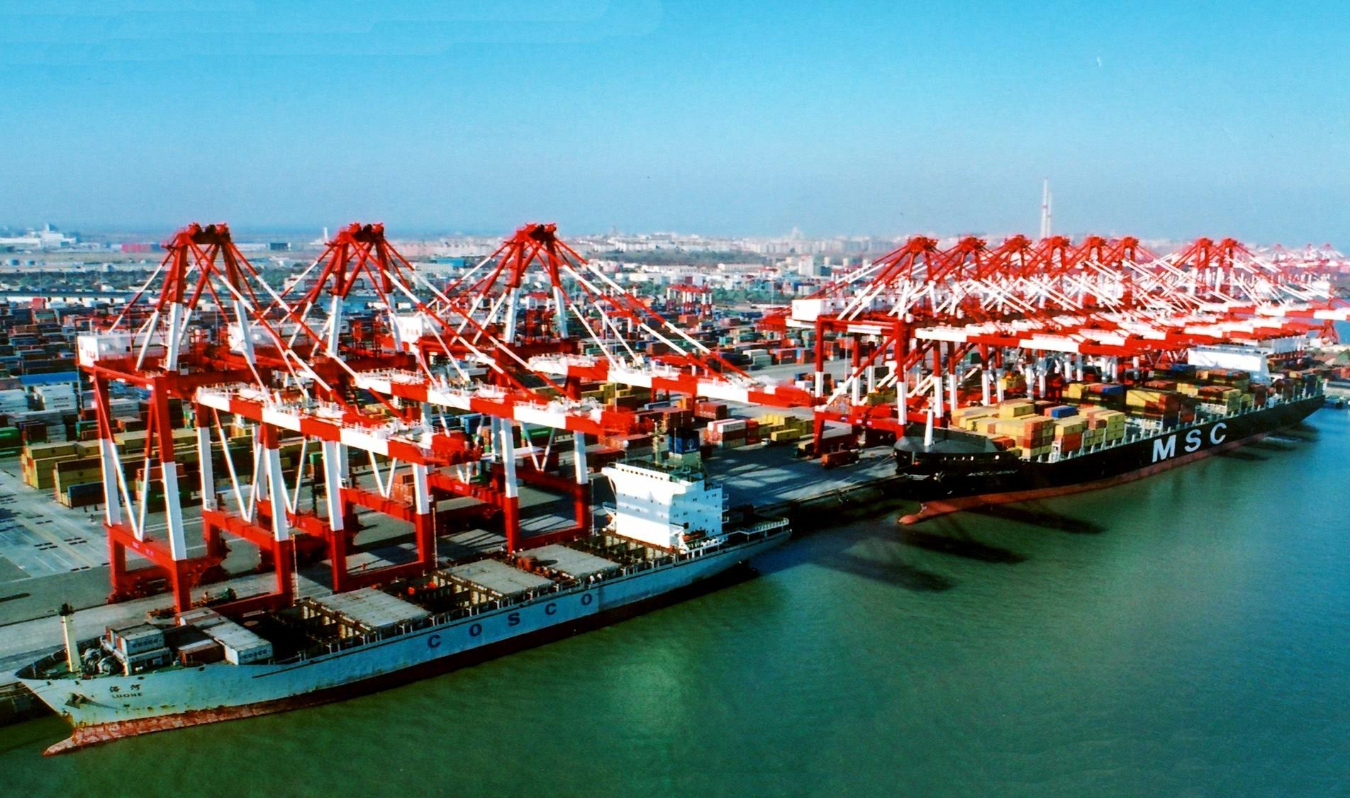 Download Man Made Container Terminal Wallpaper