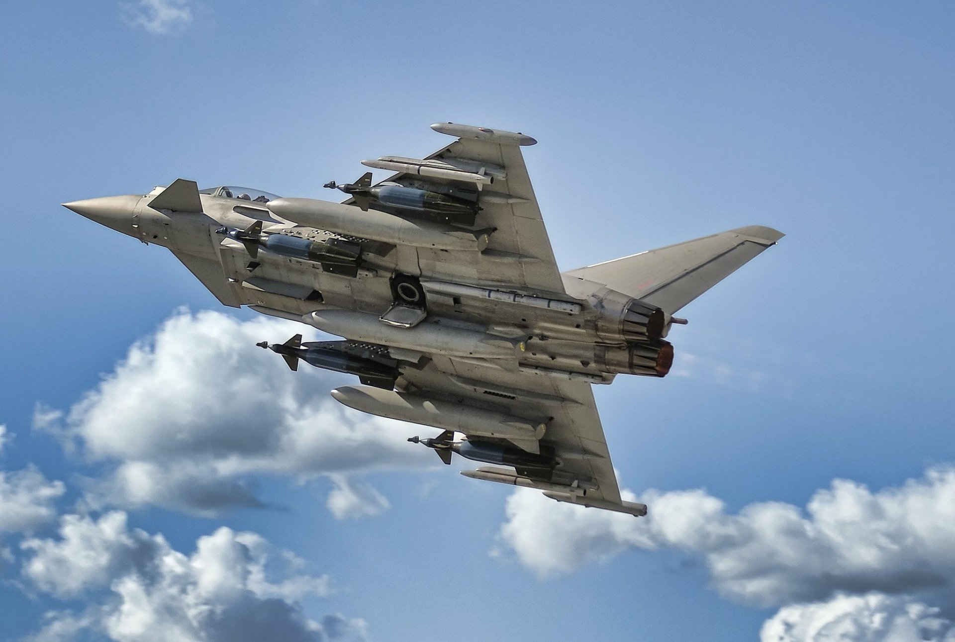 Download Military Eurofighter Typhoon Hd Wallpaper 6178