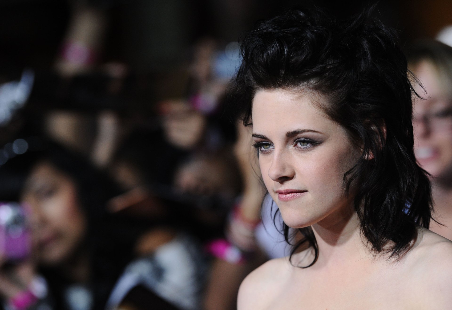 Download Celebrity Kristen Stewart HD Wallpaper