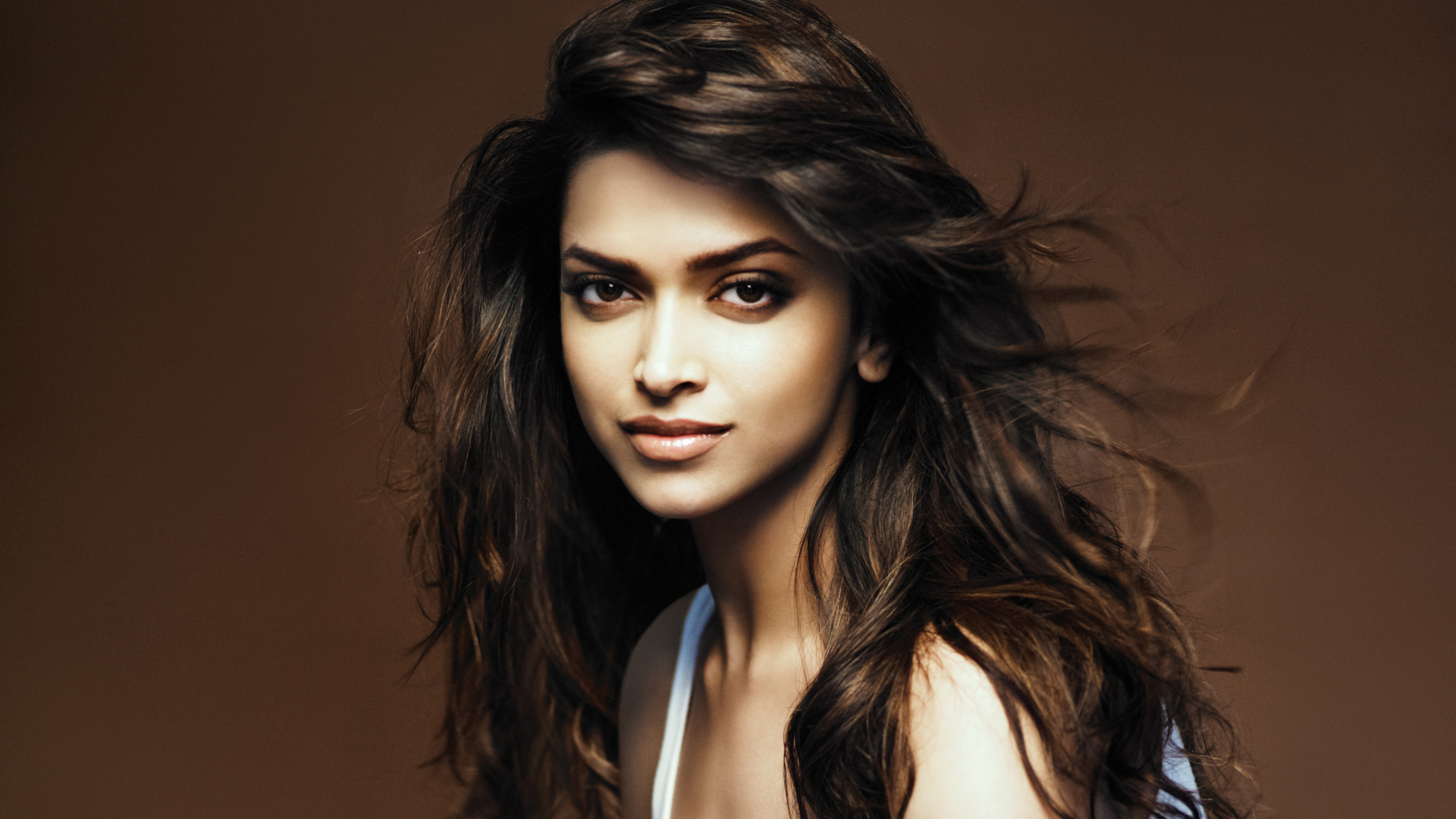 Celebrity Deepika Padukone HD Wallpaper | Background Image