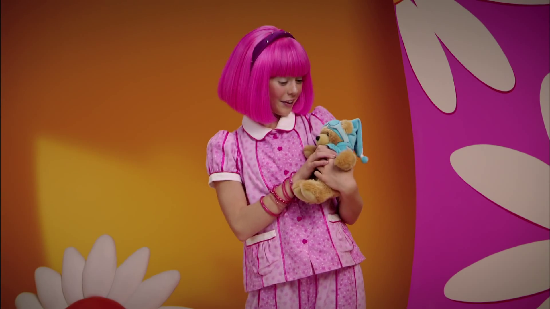 Download TV Show LazyTown HD Wallpaper