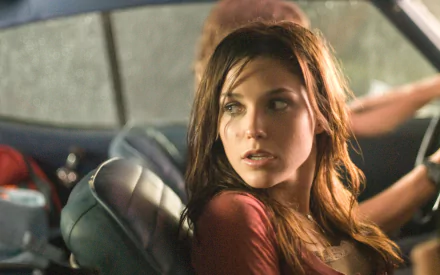 Celebrity Sophia Bush HD Desktop Wallpaper | Background Image