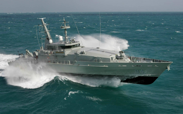 Military HMAS Larrakia (ACPB 84) Warships Australian Navy Patrol Boat HD Wallpaper | Background Image