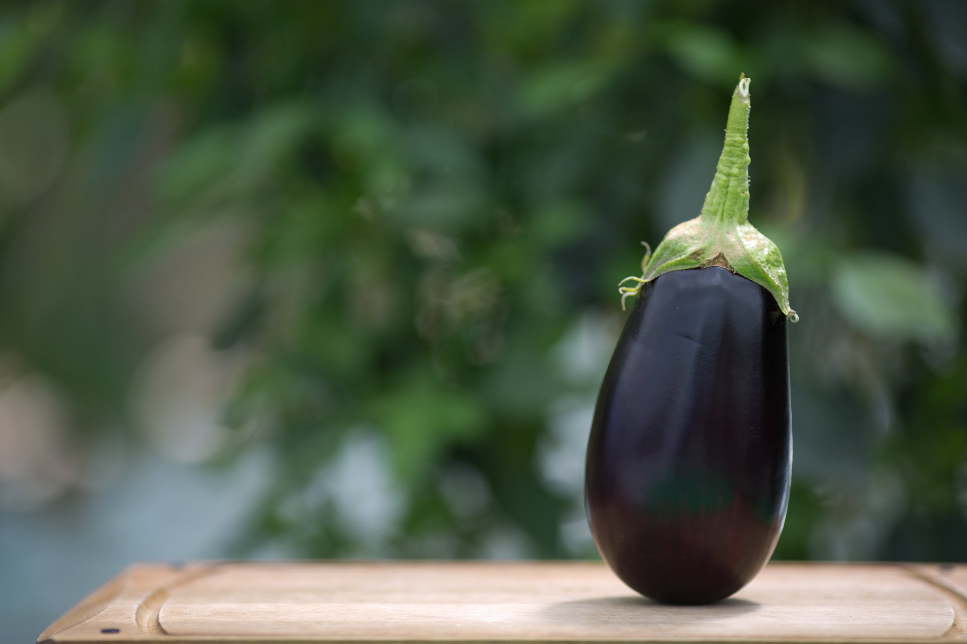 Download Food Eggplant 4k Ultra HD Wallpaper