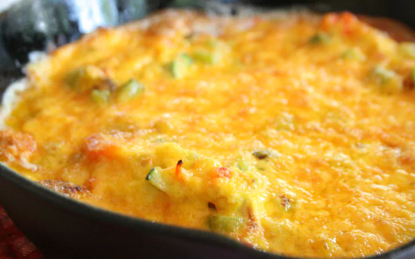 Cheesy vegetable frittata in a skillet — meal/food Frittata image presented as a 2K Quad HD PC desktop wallpaper and background.