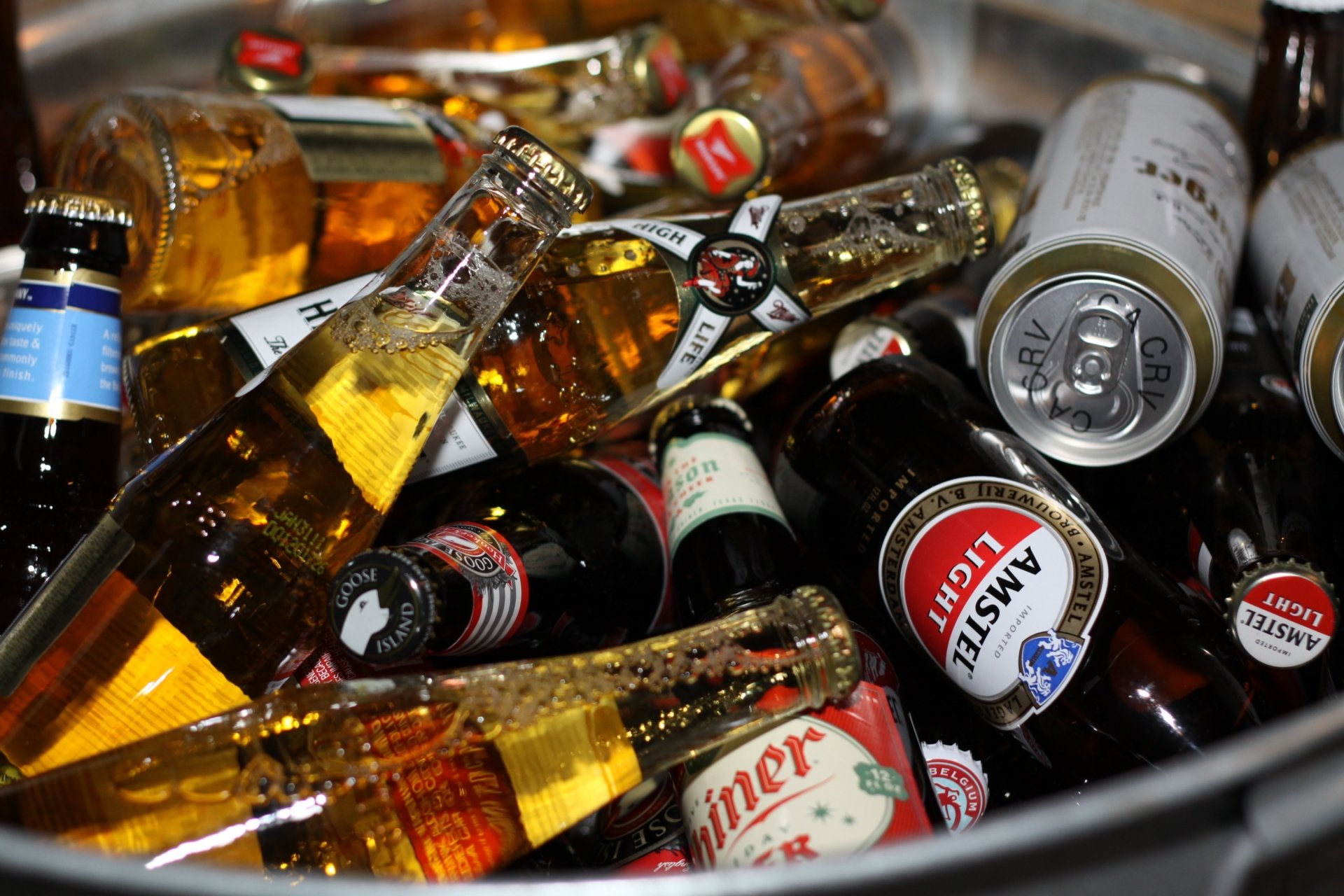 Download Food Beer HD Wallpaper