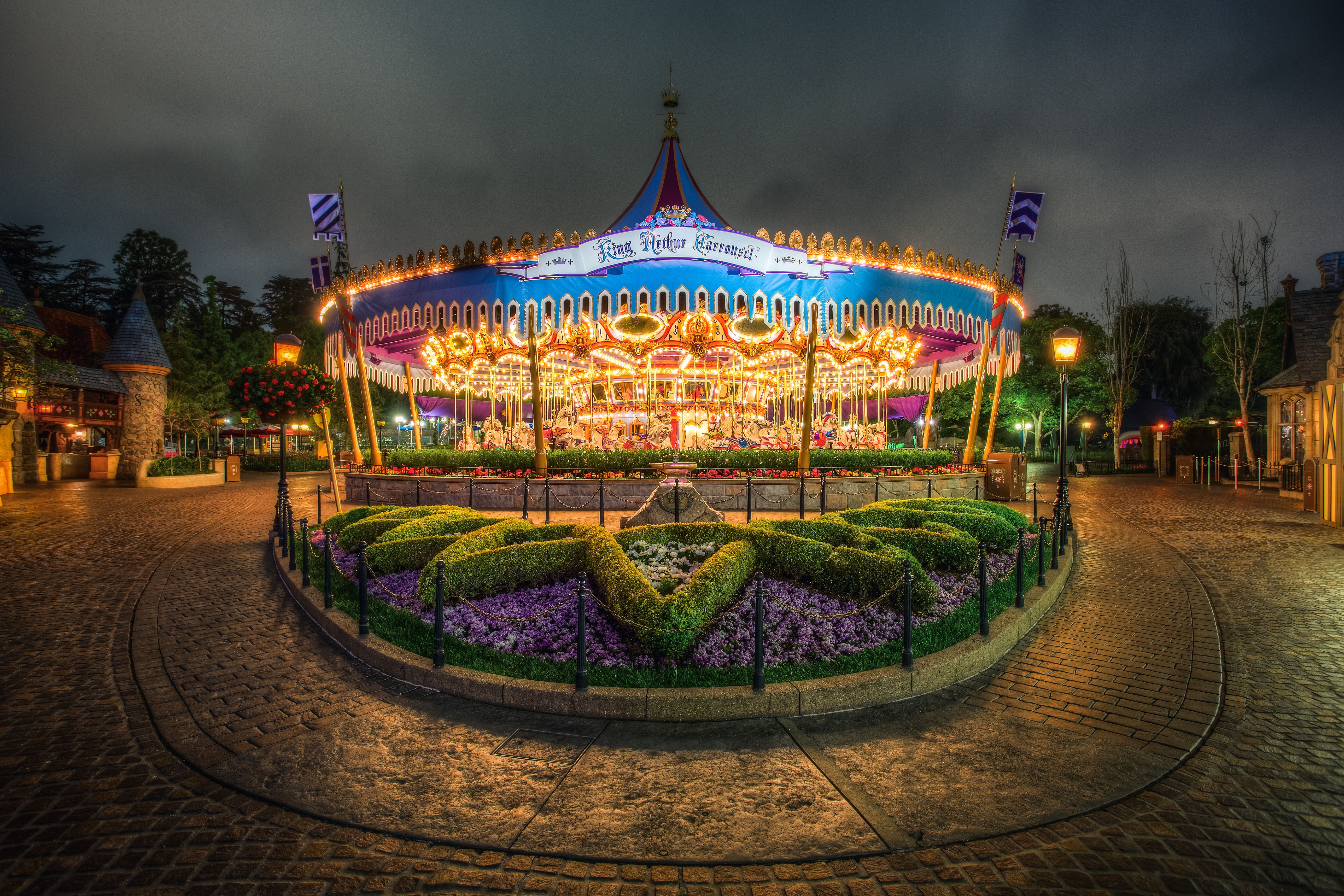 Man Made Carousel HD Wallpaper | Background Image