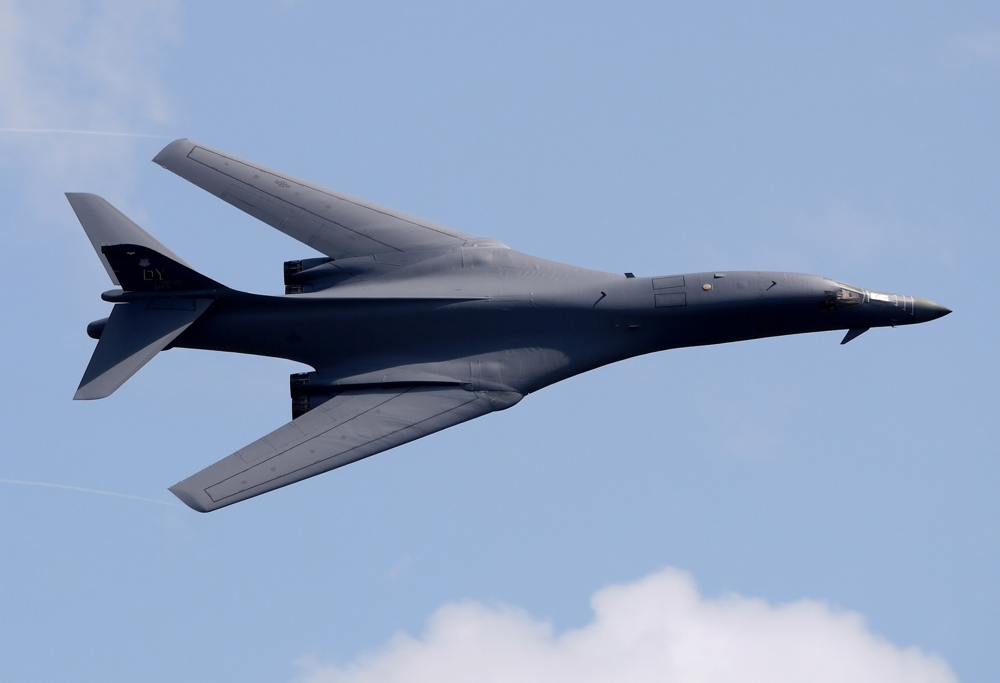 Military Rockwell B-1 Lancer HD Wallpaper | Background Image