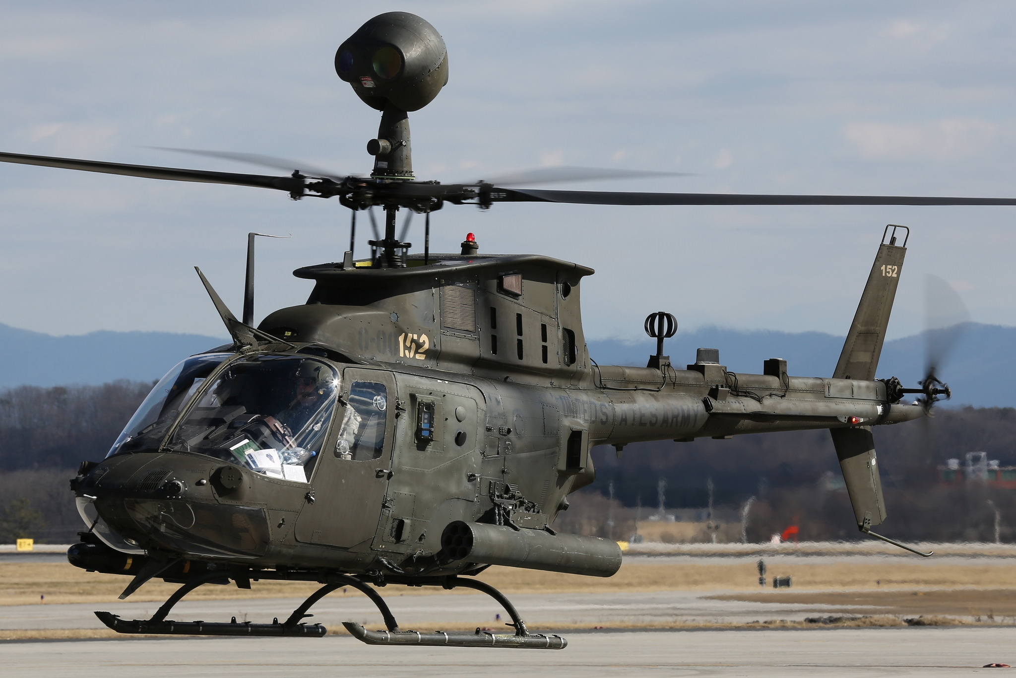 Military Bell OH-58 Kiowa HD Wallpaper | Background Image