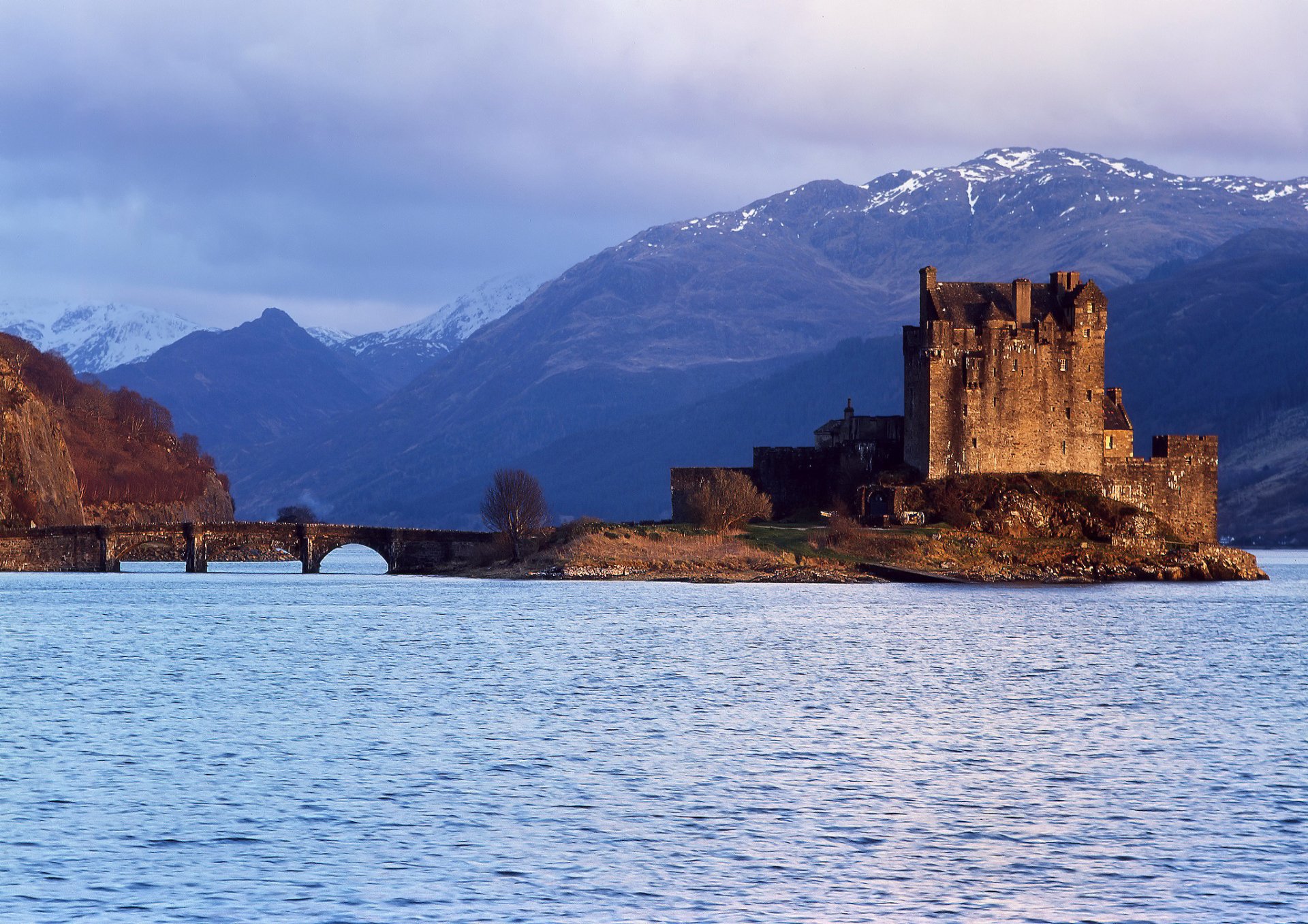 Man Made Eilean Donan Castle HD Wallpaper