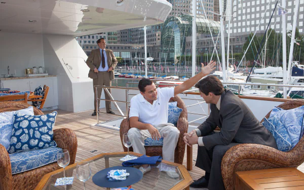 Kyle Chandler Agent Patrick Denham Jordan Belfort Leonardo Dicaprio movie The Wolf of Wall Street HD Desktop Wallpaper | Background Image
