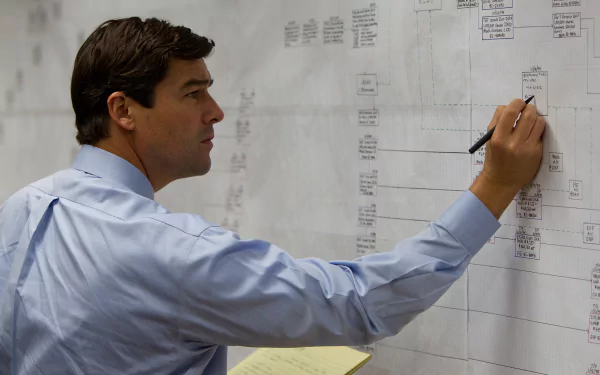 Agent Patrick Denham Kyle Chandler movie The Wolf of Wall Street HD Desktop Wallpaper | Background Image