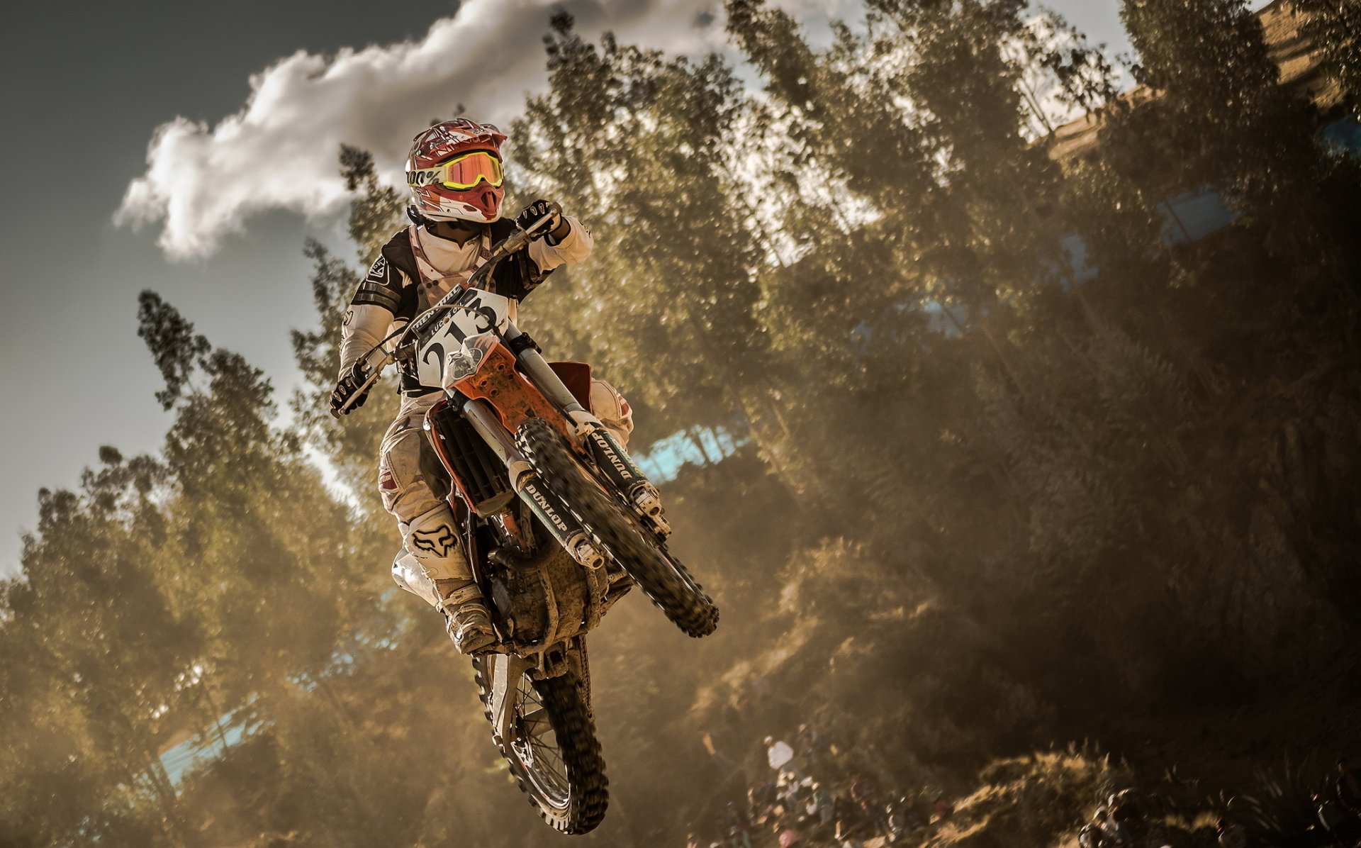 200+] Motocross Wallpapers