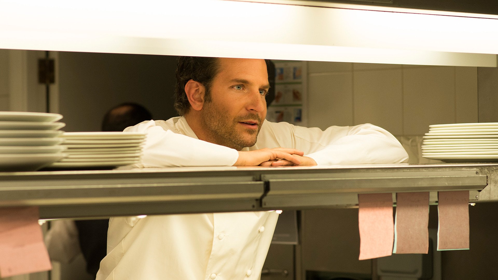 Download Bradley Cooper Movie Burnt HD Wallpaper