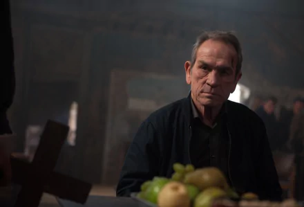 Dr. Franks (Criminal) Tommy Lee Jones movie Criminal (2016) HD Desktop Wallpaper | Background Image