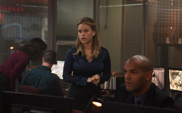 amaury nolasco Marta Lynch Alice Eve movie Criminal (2016) HD Desktop Wallpaper | Background Image