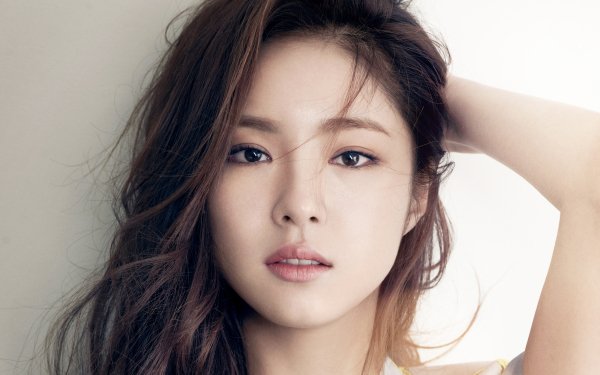 Women Shin Se-kyung Asian Face Actress Brunette Brown Eyes South Korean HD Wallpaper | Background Image