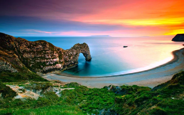  Durdle Door in Dorset, England