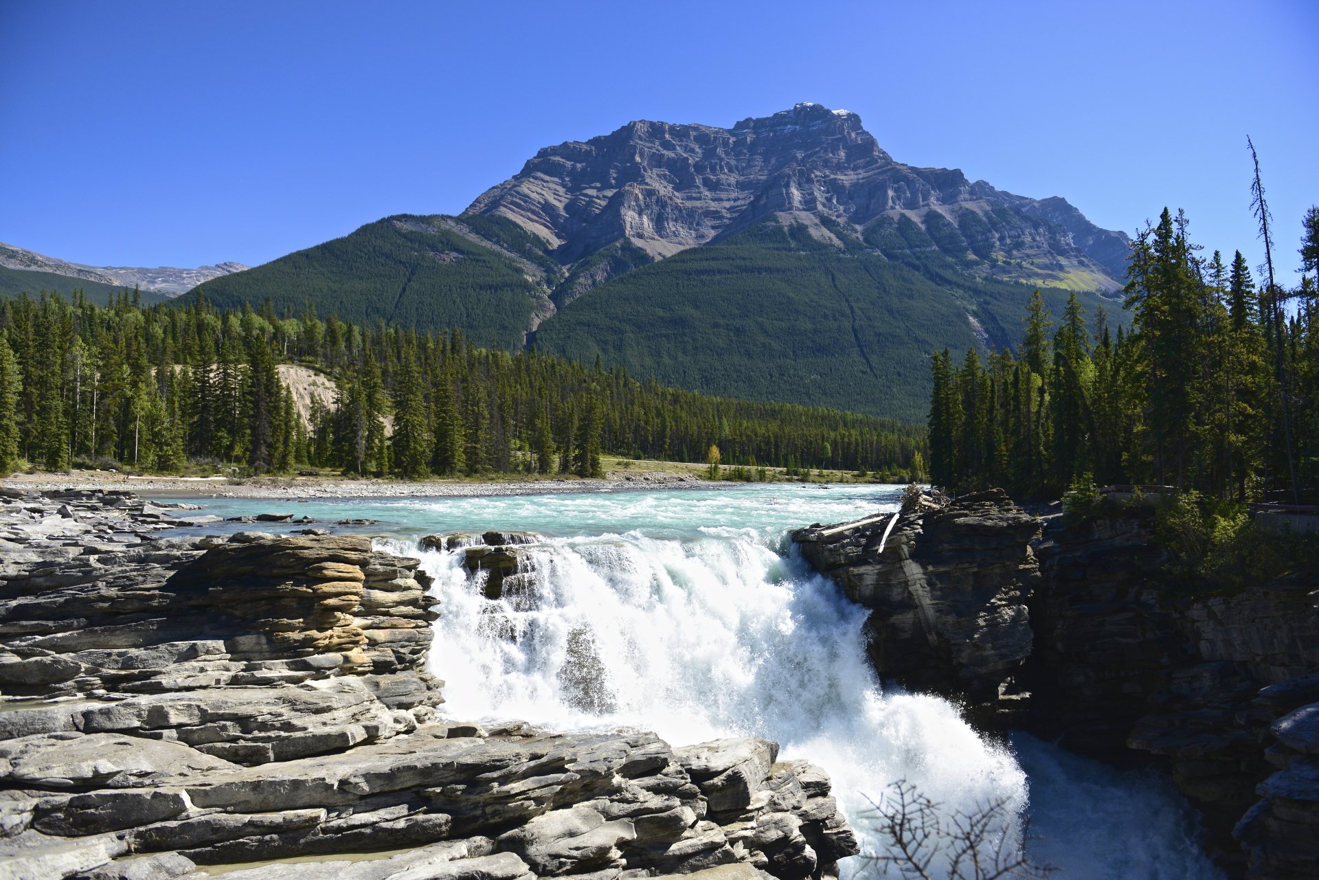 Athabasca Falls Wallpaper