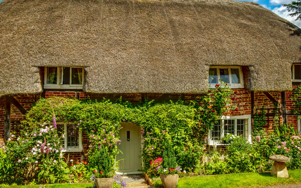  Thatched-Roof House in England