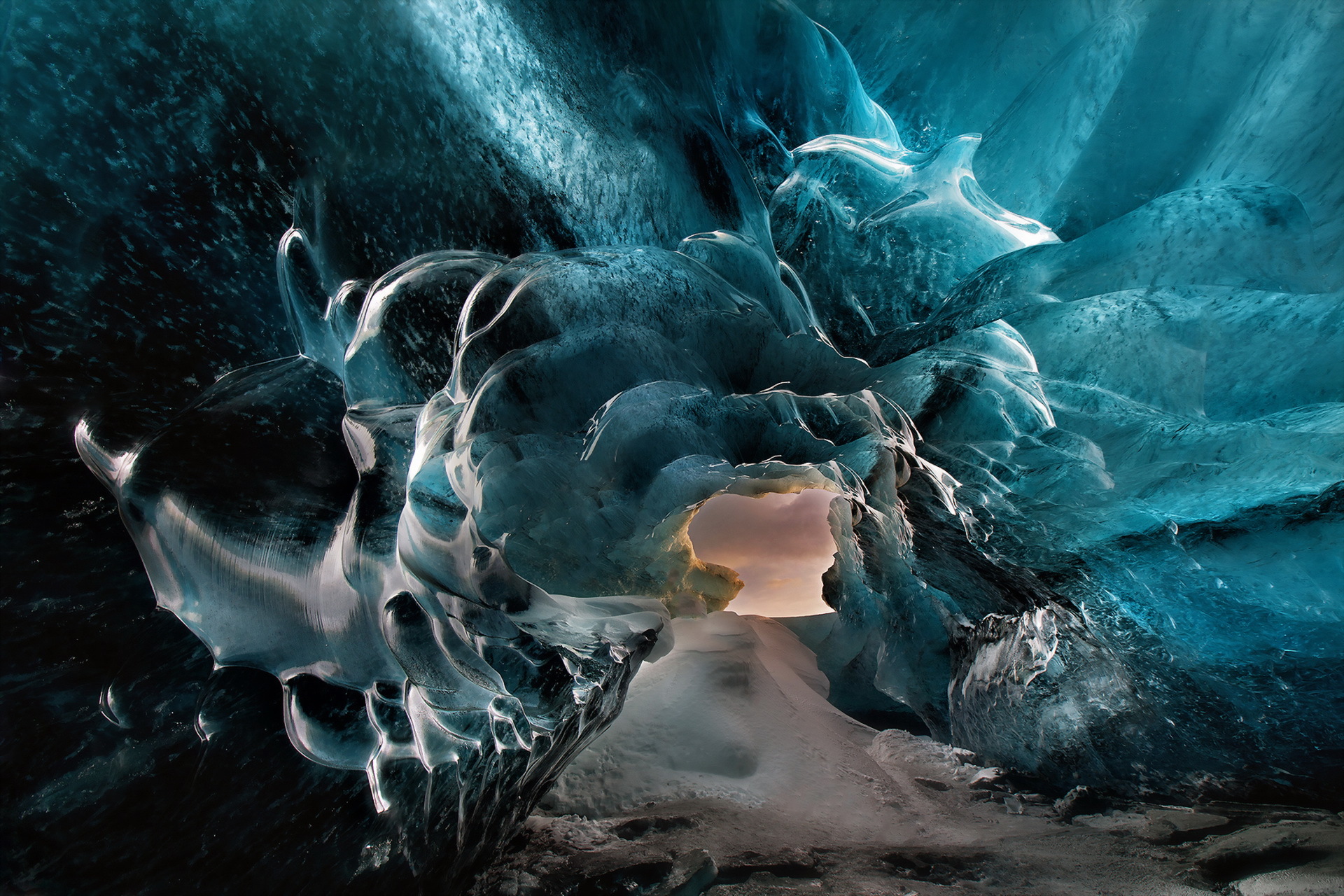 Ice Cave HD Wallpaper