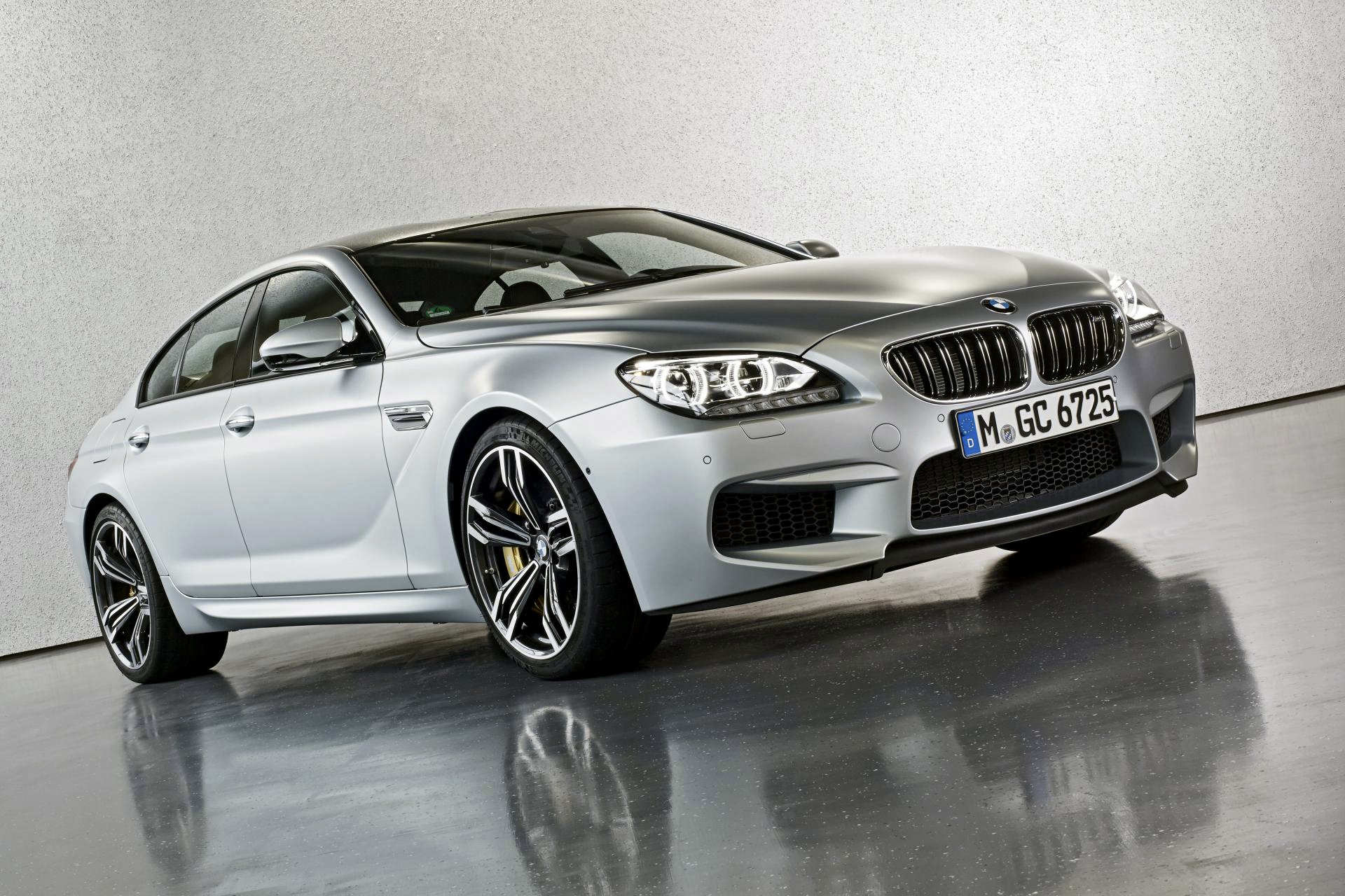 Download Car White Car BMW BMW M6 Coupe Vehicle BMW M6 HD Wallpaper