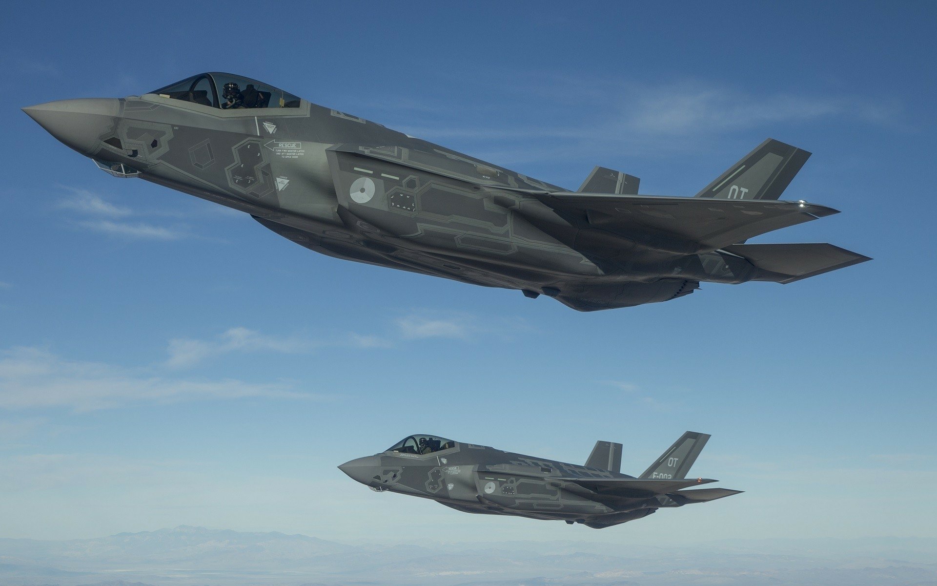 Lockheed Martin F-35 Lightning II HD Wallpaper ...