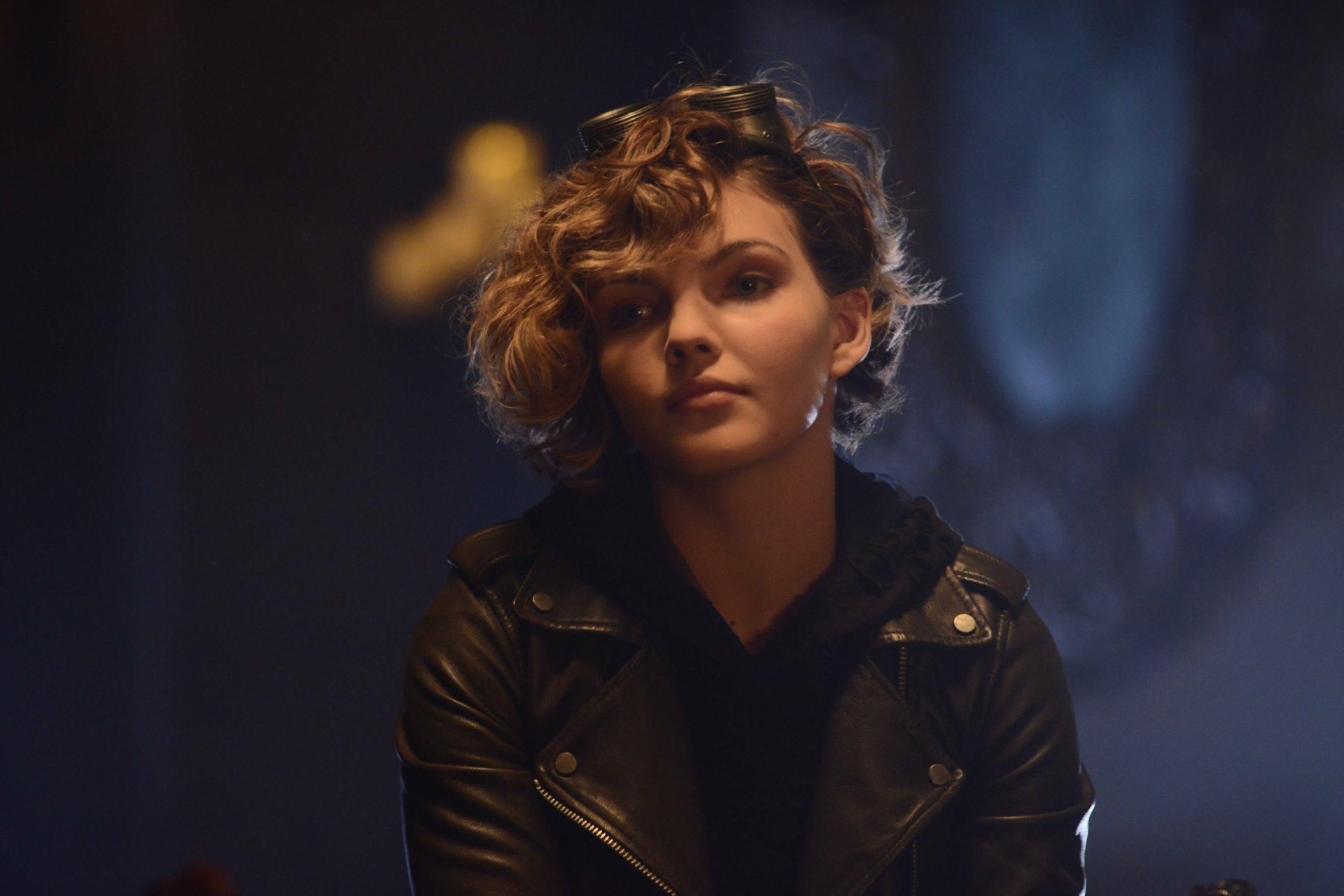 Download Catwoman Selina Kyle Camren Renee Bicondova Gotham TV Show TV Show Gotham HD Wallpaper