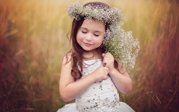 Photography Child Little Girl Brunette Cute Wreath HD Wallpaper | Background Image