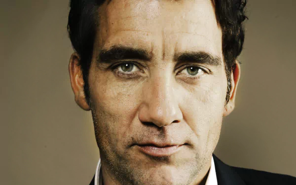 Celebrity Clive Owen HD Desktop Wallpaper | Background Image