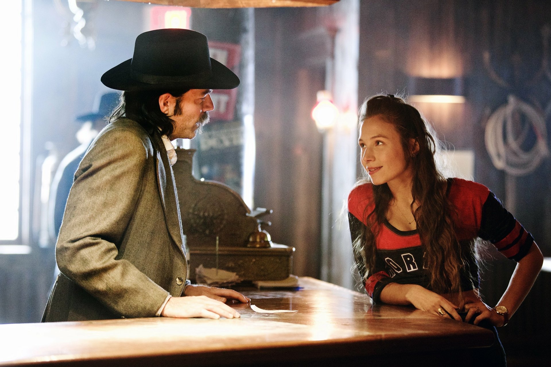 Download TV Show Wynonna Earp HD Wallpaper