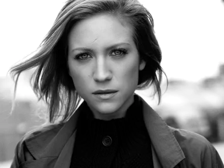 face actress brunette American Celebrity Brittany Snow HD Desktop Wallpaper | Background Image