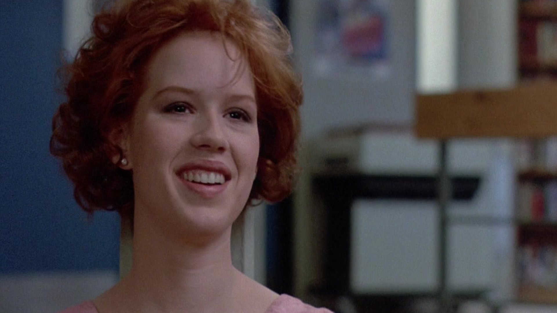 Movie - The Breakfast Club  Claire Standish Molly Ringwald Wallpaper
