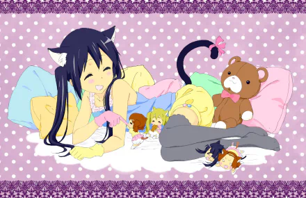 HD PC desktop wallpaper/background: K-ON! anime of a cat-eared girl lounging on pillows with a teddy and tiny chibi bandmates on a lavender polka-dot backdrop.