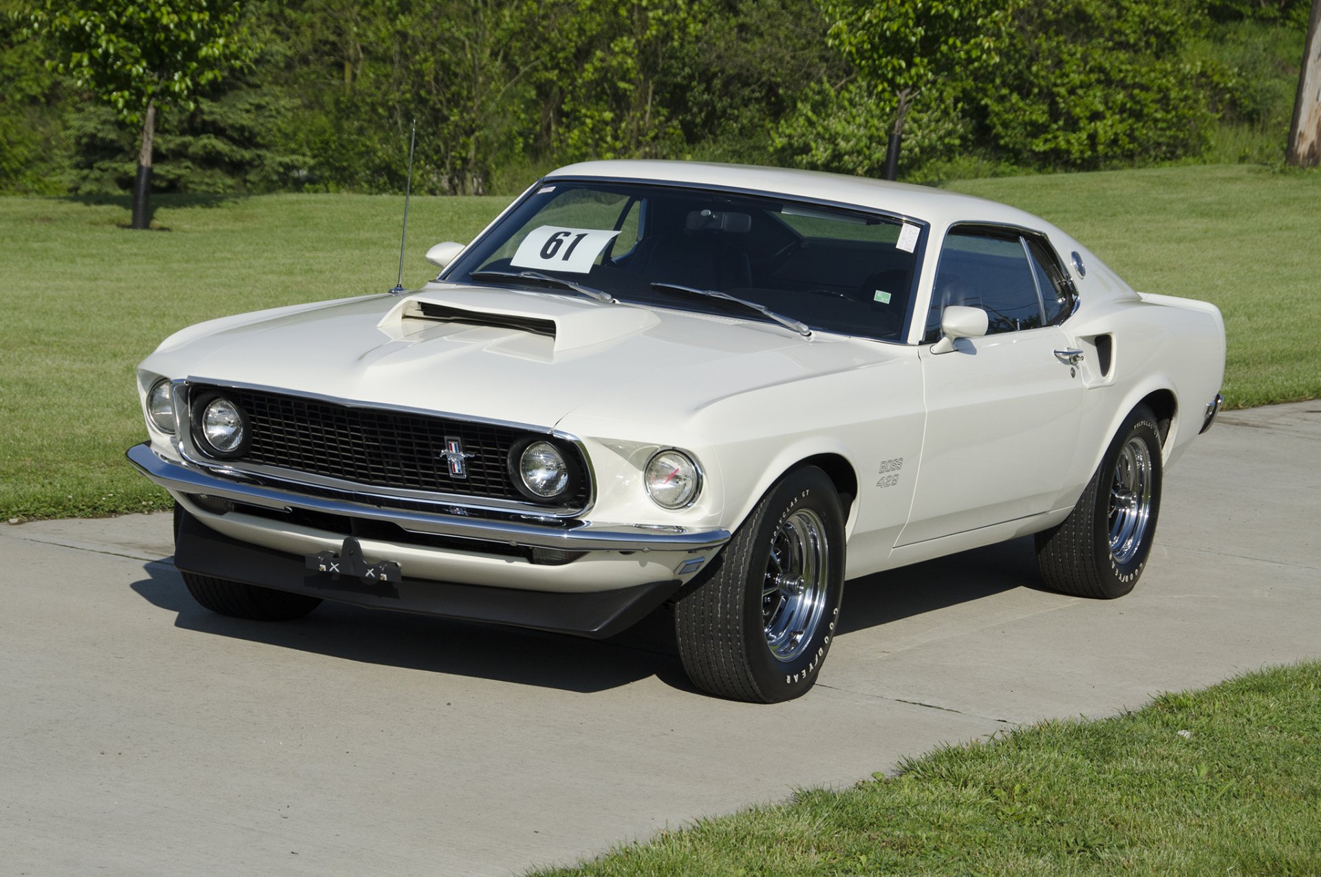 Download Car Muscle Car White Car Ford Ford Mustang Ford Mustang Boss 1969 Ford Mustang Boss Vehicle Ford Mustang Boss 429 HD Wallpaper
