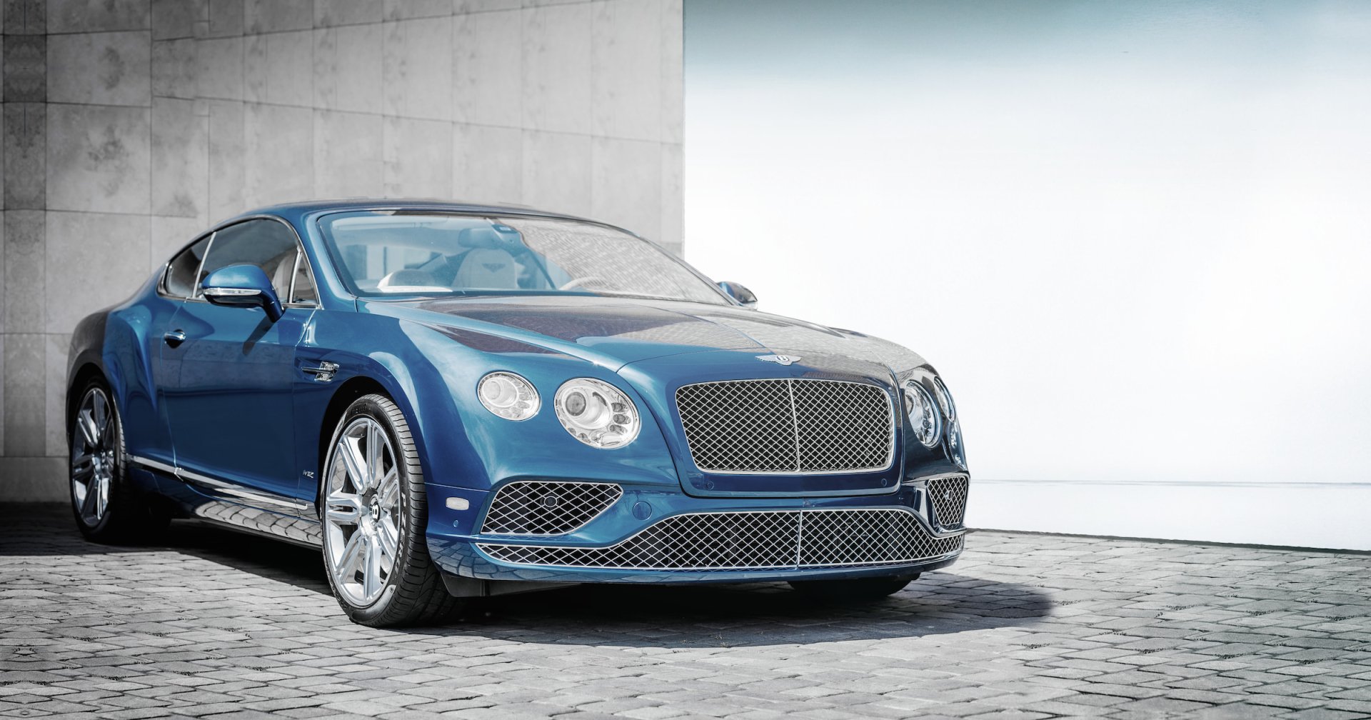 Download Car Bentley Vehicle Bentley Continental HD Wallpaper