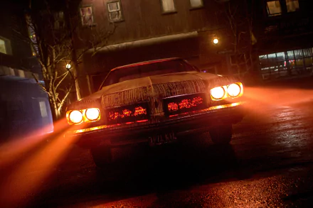 4K Ultra HD PC desktop wallpaper featuring a car with headlights on from the TV show Ash vs. Evil Dead in a dark, eerie street setting.