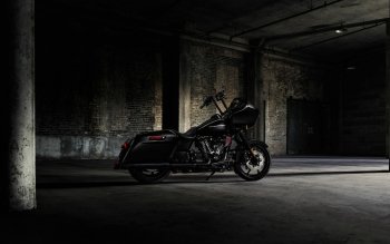 10 Harley-Davidson Road Glide HD