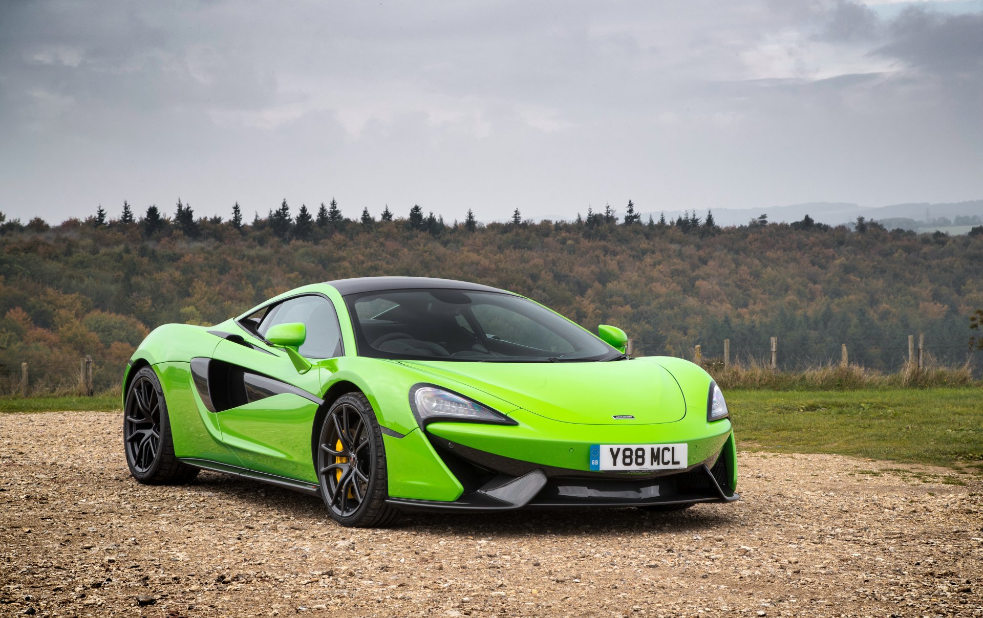 Download Supercar Car Green Car McLaren Vehicle McLaren 570S 4k Ultra HD  Wallpaper